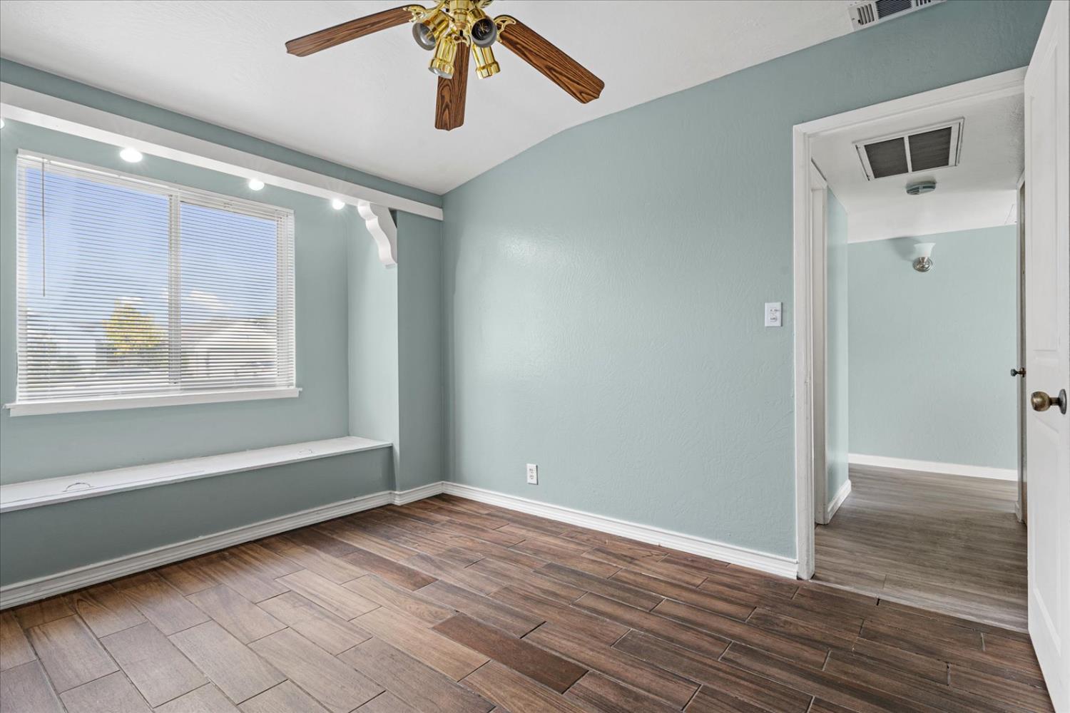 4350 Green Tree Drive Sacramento, CA 95823 - Photo 24 of 38