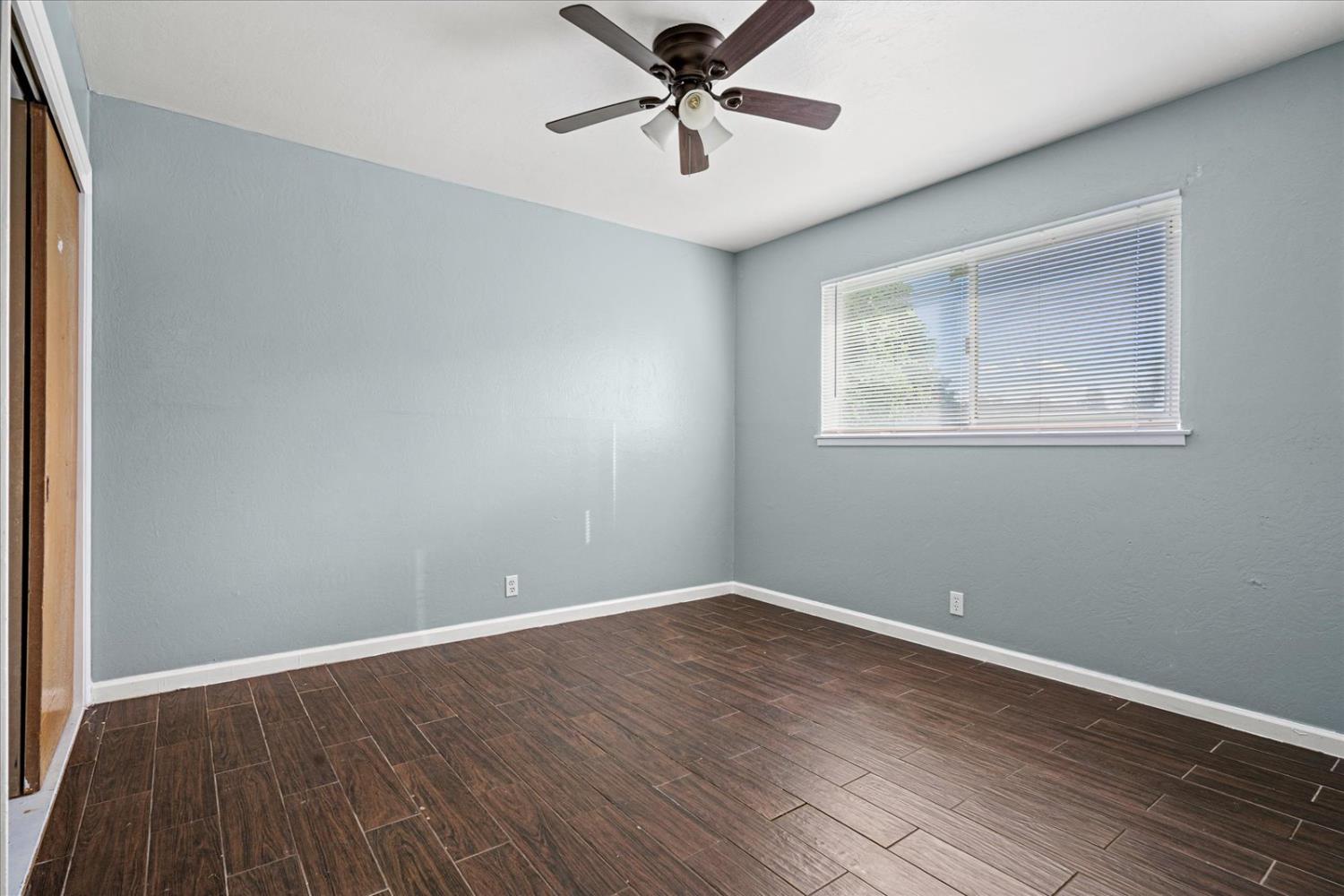 4350 Green Tree Drive Sacramento, CA 95823 - Photo 33 of 38