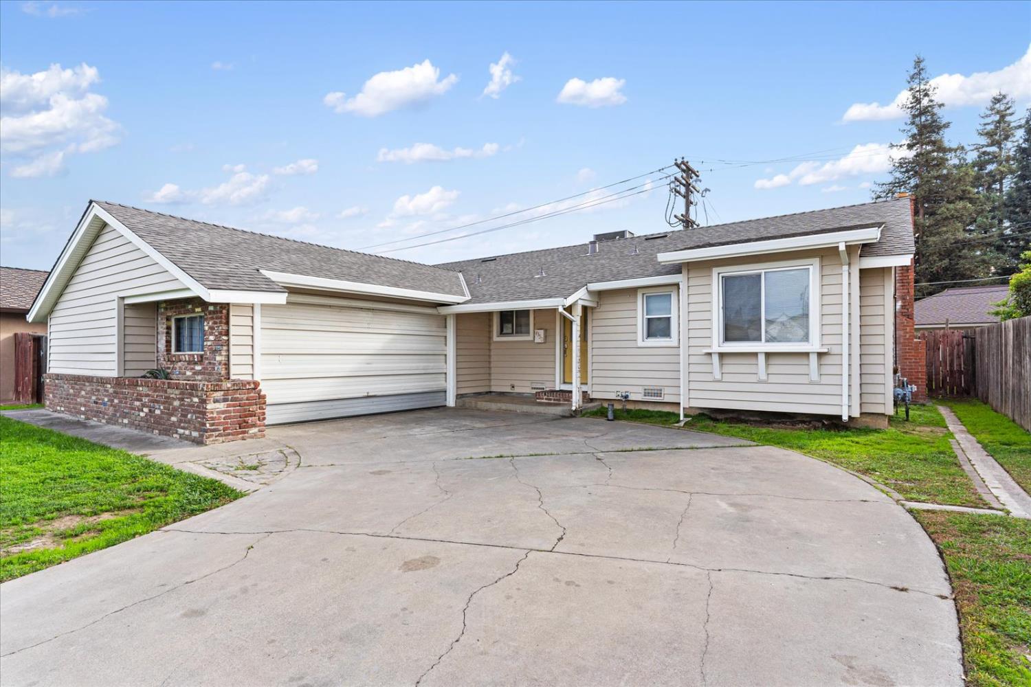 4350 Green Tree Drive Sacramento, CA 95823 - Photo 4 of 38