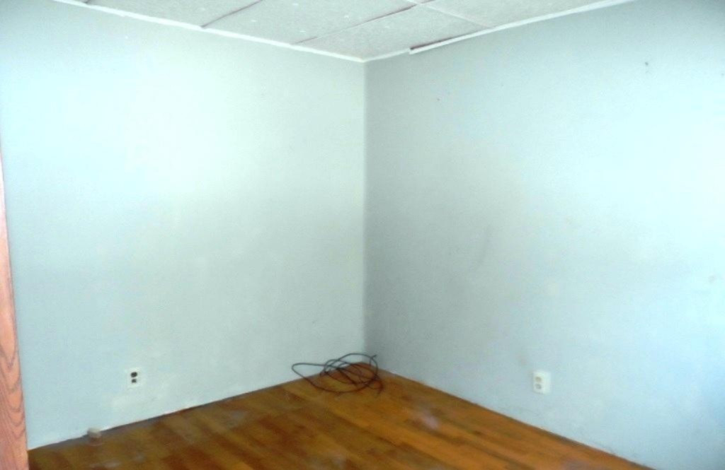 629 Carr Road Muskegon, MI 49442 - Photo 7 of 8 7