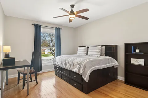 $559,000 | 958 Chaucer Way, Buffalo Grove, IL 60089