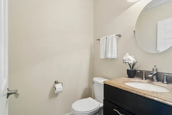 $559,000 | 958 Chaucer Way, Buffalo Grove, IL 60089
