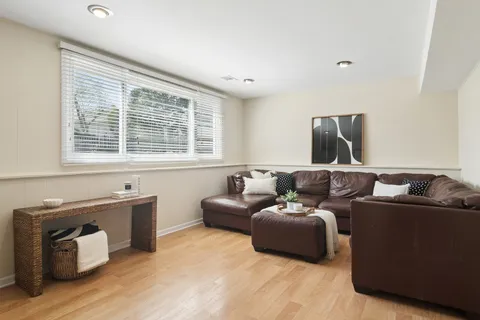 $559,000 | 958 Chaucer Way, Buffalo Grove, IL 60089