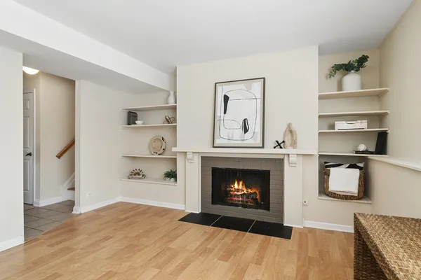 $559,000 | 958 Chaucer Way, Buffalo Grove, IL 60089