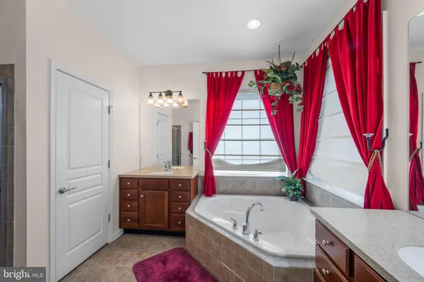 $499,000 | 328 Sentinel Lane, Newark, DE 19702