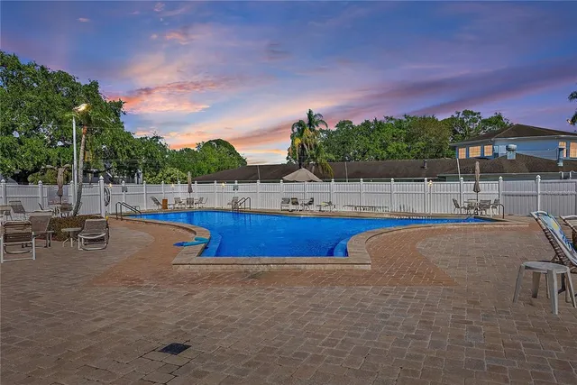 $155,000 | 9940 47th Avenue North, Unit 210, St. Petersburg, FL 33708