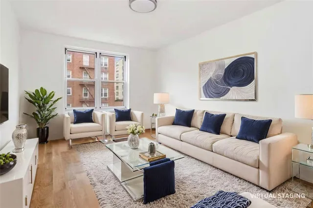 $556,000 | 142-20 Franklin Avenue, Unit 6E | Flushing