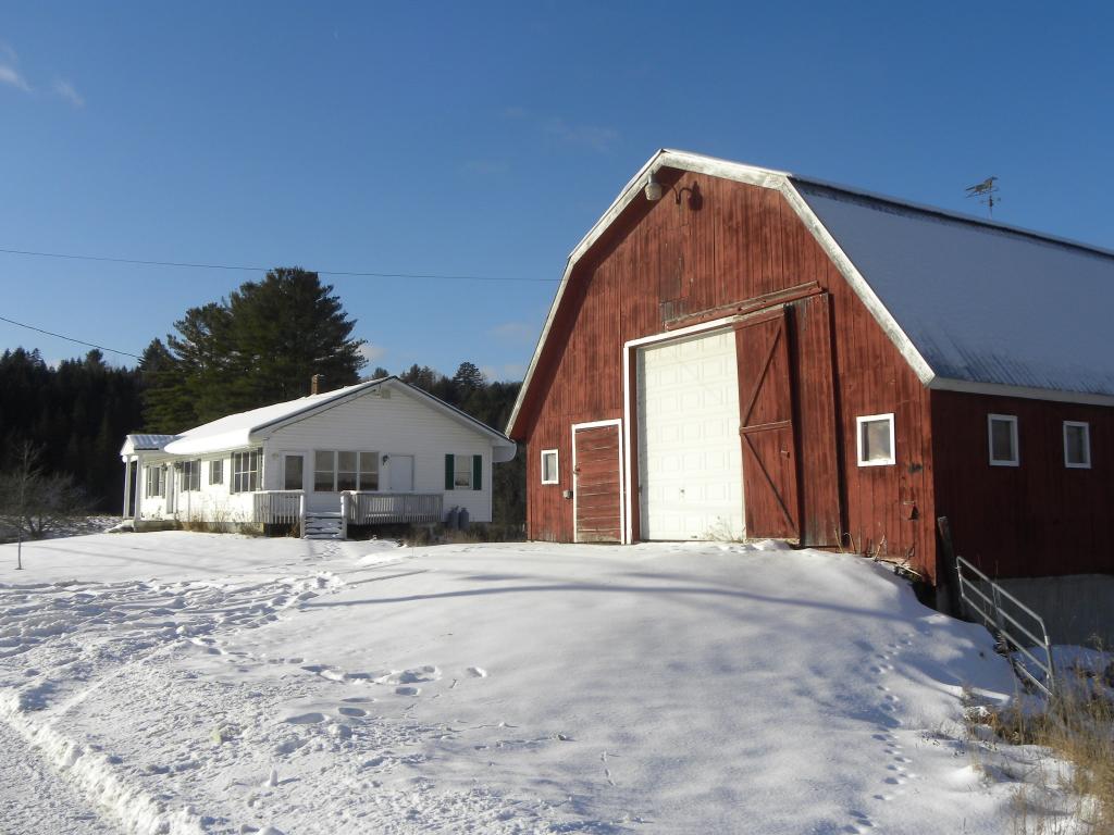249 Red Brick Road Lyndon, VT 05851 - Photo 3 of 22 Gallery Image 3