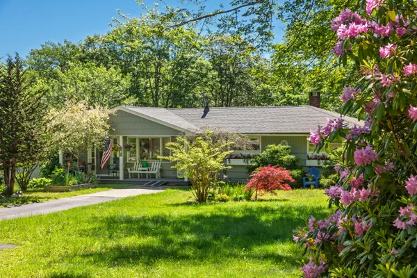 $595,000 | 766 Pleasant Point Road, Cushing, ME 04563