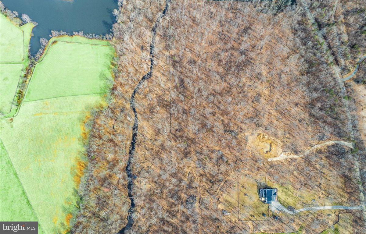 8772 Buckland Mill Road Gainesville, VA 20155 - Photo 7 of 13 Gallery Image 7
