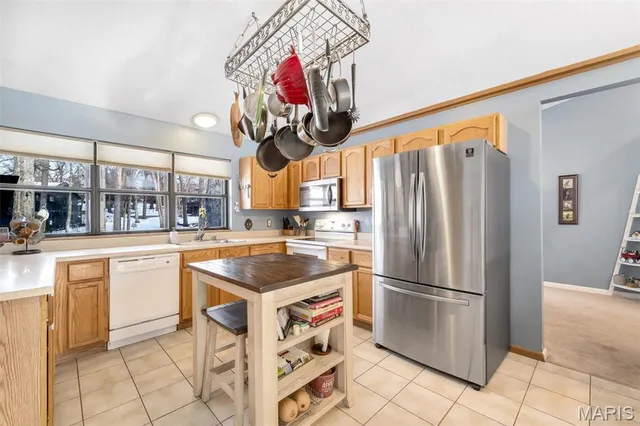 $349,900 | 72 Freymuth Road, Lake St. Louis, MO 63367