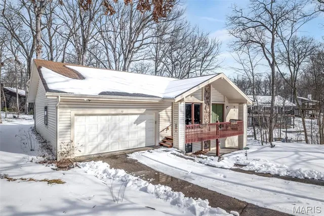 $349,900 | 72 Freymuth Road, Lake St. Louis, MO 63367