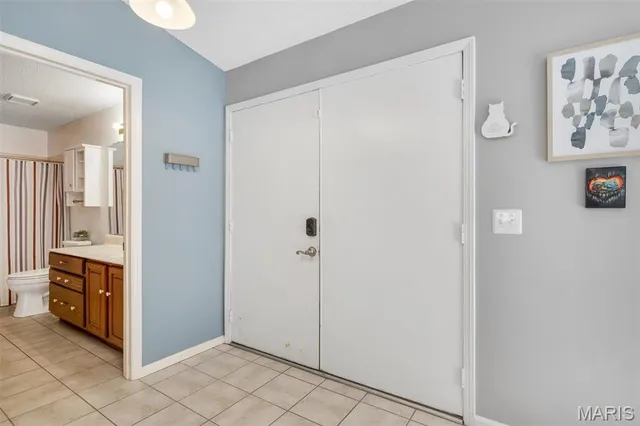 $349,900 | 72 Freymuth Road, Lake St. Louis, MO 63367