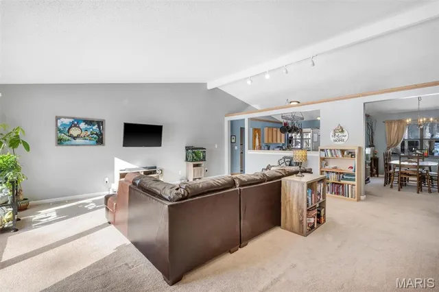 $349,900 | 72 Freymuth Road, Lake St. Louis, MO 63367