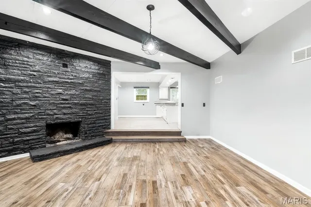 $374,900 | 1110 Cardinal Drive, East Alton, IL 62024