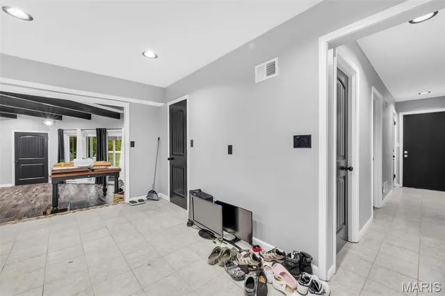 $374,900 | 1110 Cardinal Drive, East Alton, IL 62024