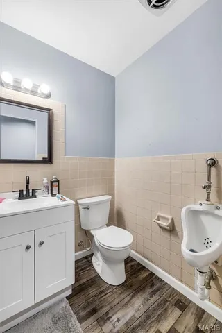 $374,900 | 1110 Cardinal Drive, East Alton, IL 62024