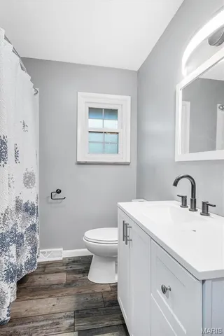 $374,900 | 1110 Cardinal Drive, East Alton, IL 62024