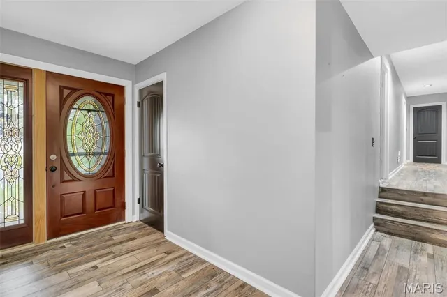 $374,900 | 1110 Cardinal Drive, East Alton, IL 62024