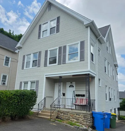 $1,400 | 28 Starview Avenue, Unit 2, Waterbury, CT 06708