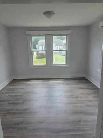 $1,450 | 28 Starview Avenue, Unit 2, Waterbury, CT 06708