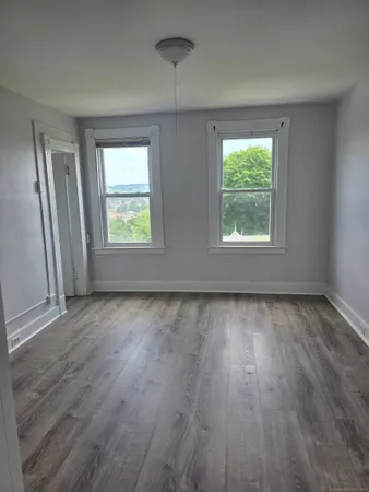 $1,400 | 28 Starview Avenue, Unit 2, Waterbury, CT 06708