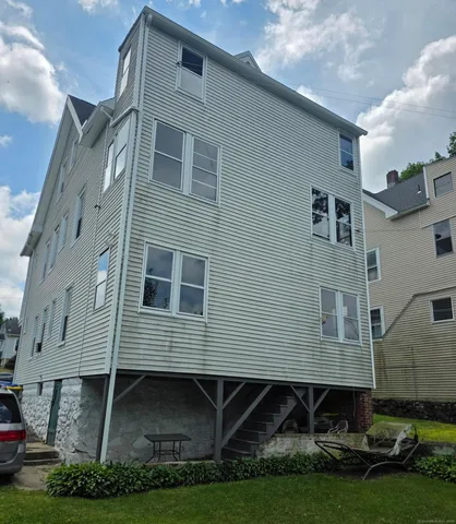 $1,450 | 28 Starview Avenue, Unit 2, Waterbury, CT 06708