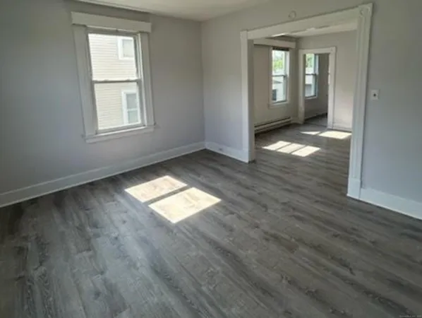 $1,400 | 28 Starview Avenue, Unit 2, Waterbury, CT 06708