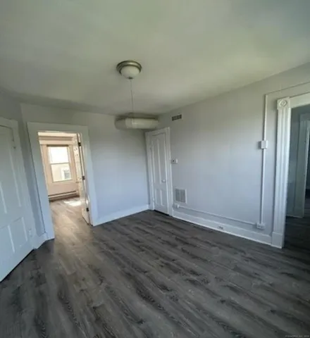 $1,450 | 28 Starview Avenue, Unit 2, Waterbury, CT 06708