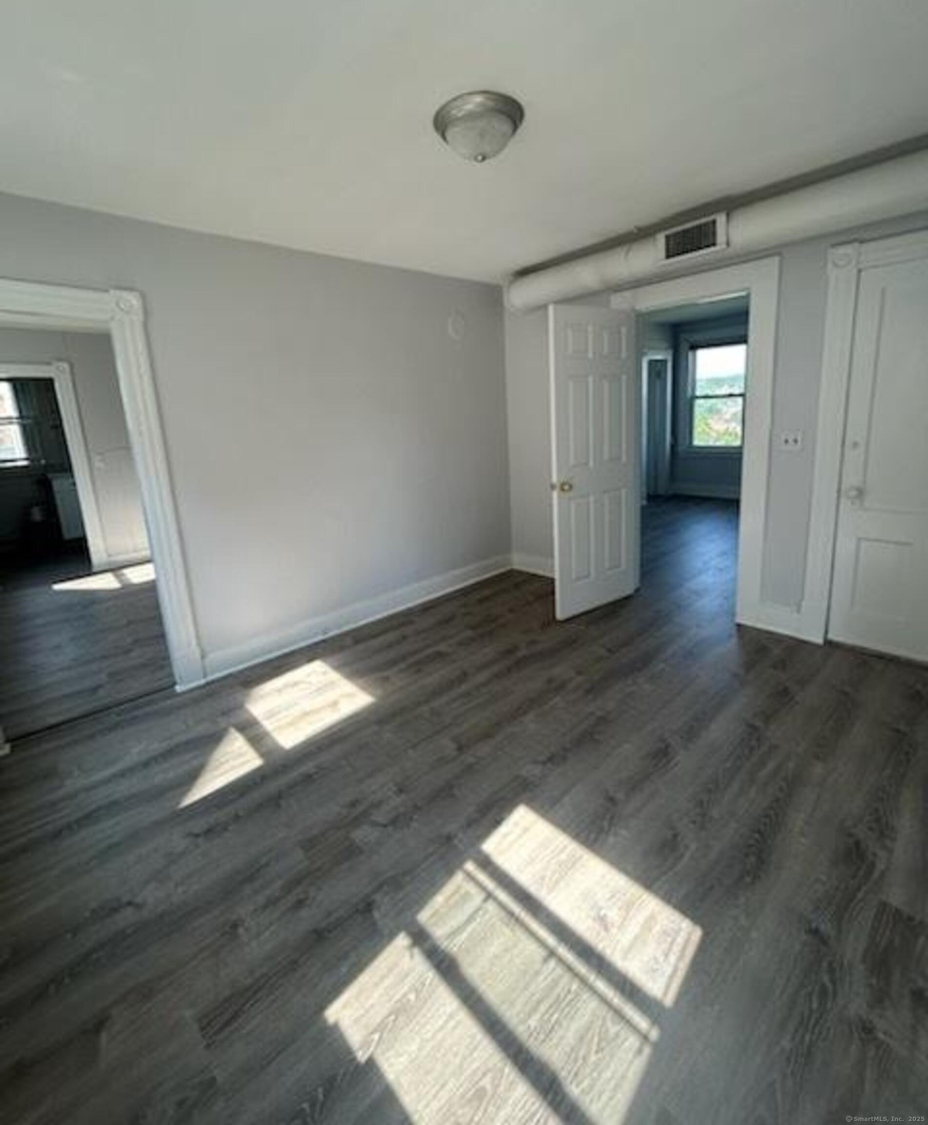 28 Starview Avenue, Unit 2 Waterbury, CT 06708 - Photo 8 of 17