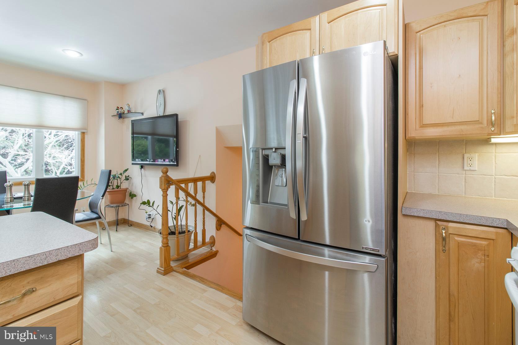 9233 Darlington Road Philadelphia, PA 19115 - Photo 12 of 44