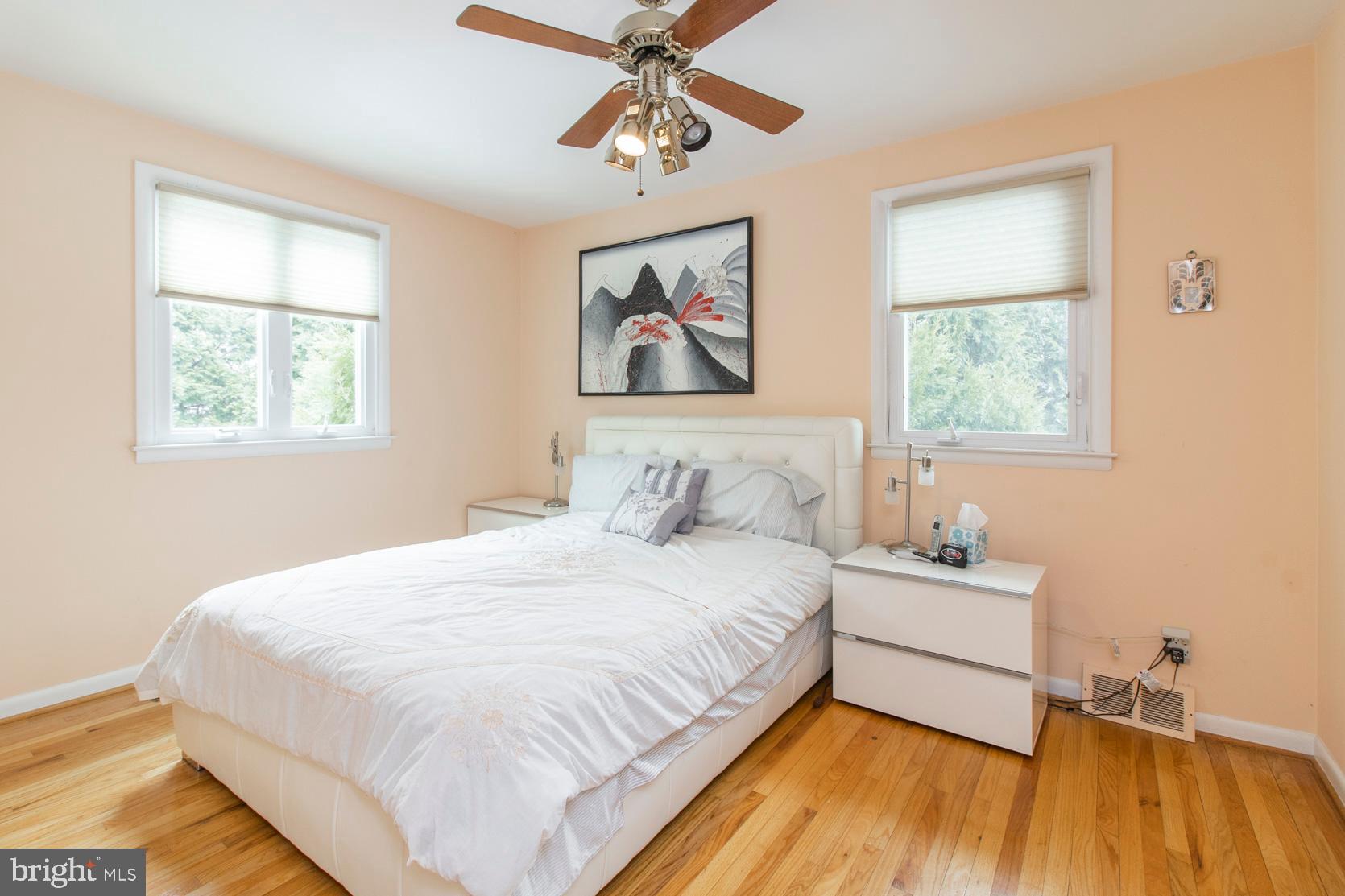 9233 Darlington Road Philadelphia, PA 19115 - Photo 27 of 44