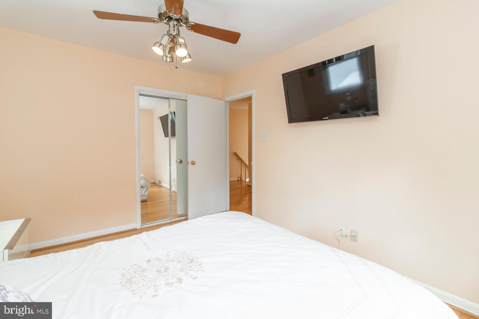 9233 Darlington Road Philadelphia, PA 19115 - Photo 28 of 44