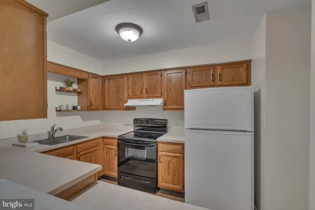 $1,949 | 41 Summit Court, Marlton, NJ 08053