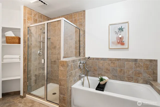 $829,000 | 7829 Ave Nw Outback Street Northwest, Silverdale, WA 98383