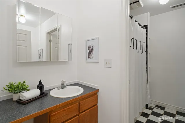 $829,000 | 7829 Ave Nw Outback Street Northwest, Silverdale, WA 98383