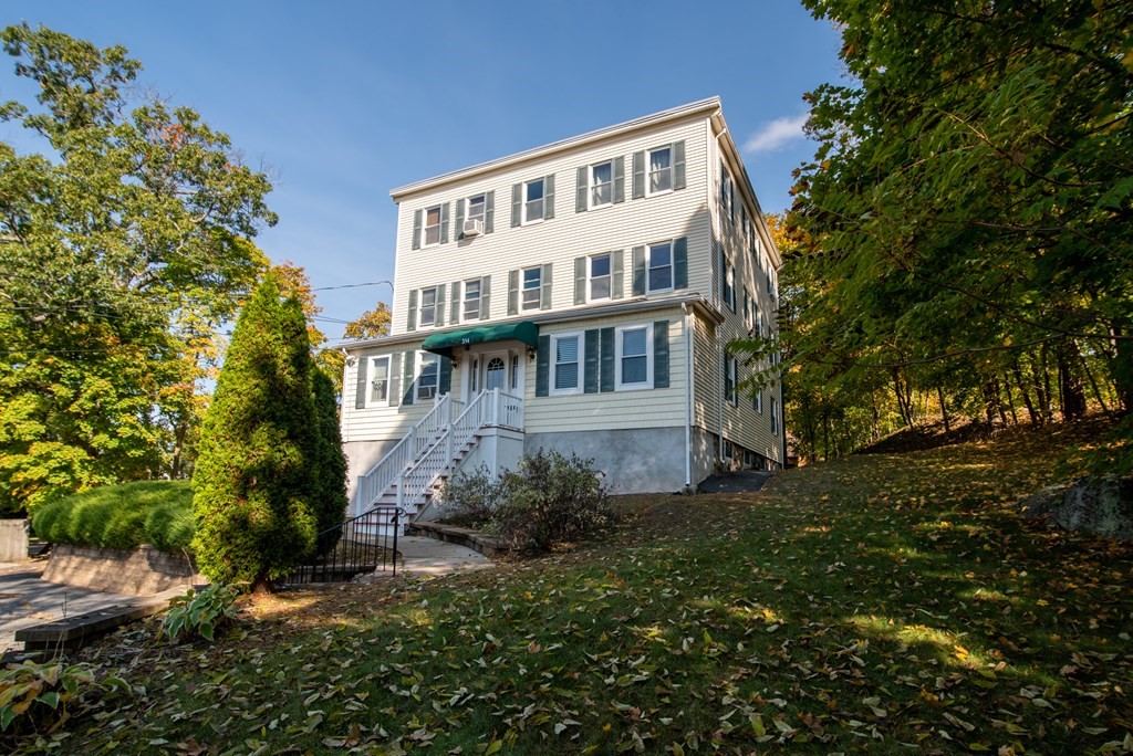 314 Water Street, Unit 2 Wakefield, MA 01880 - Photo 2 of 15 Gallery Image 2