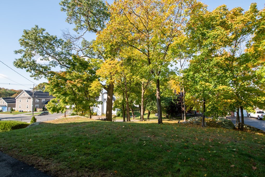 314 Water Street, Unit 2 Wakefield, MA 01880 - Photo 3 of 15 Gallery Image 3