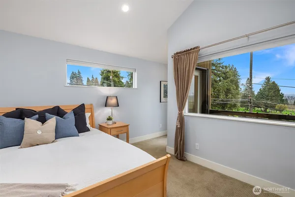 $949,999 | 3010 Northeast 55th Street, Seattle, WA 98105