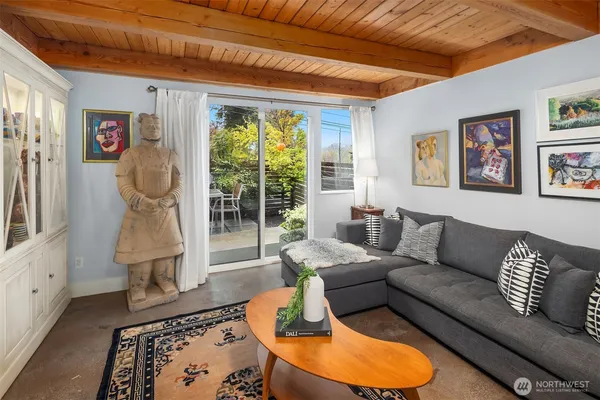 $949,999 | 3010 Northeast 55th Street, Seattle, WA 98105