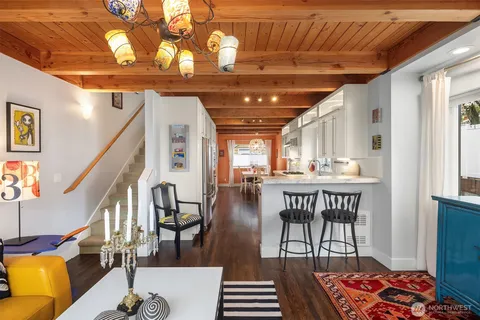 $949,999 | 3010 Northeast 55th Street, Seattle, WA 98105