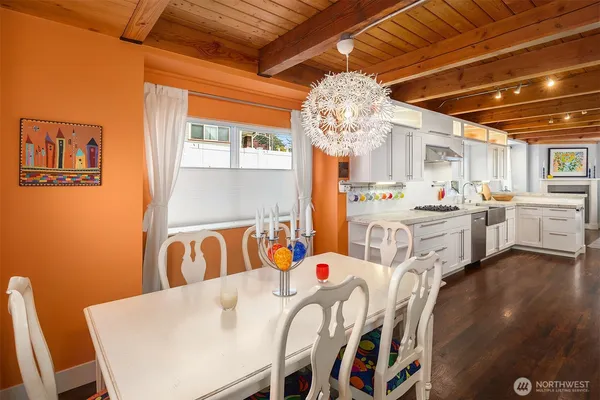 $949,999 | 3010 Northeast 55th Street, Seattle, WA 98105