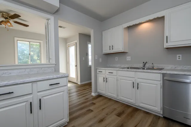 $229,900 | 1891 Parknoll Lane, Port Washington, WI 53074