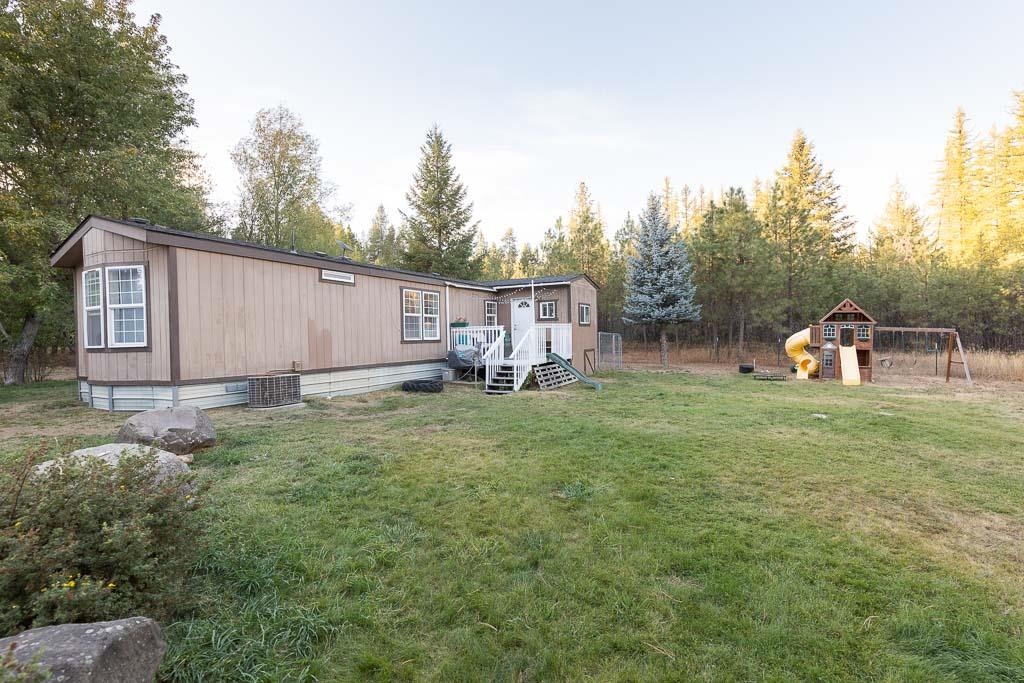 31902 North Milan Road Chattaroy, WA 99003 - Photo 18 of 30