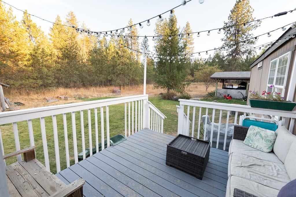 31902 North Milan Road Chattaroy, WA 99003 - Photo 19 of 30