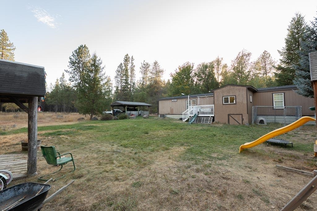 31902 North Milan Road Chattaroy, WA 99003 - Photo 24 of 30