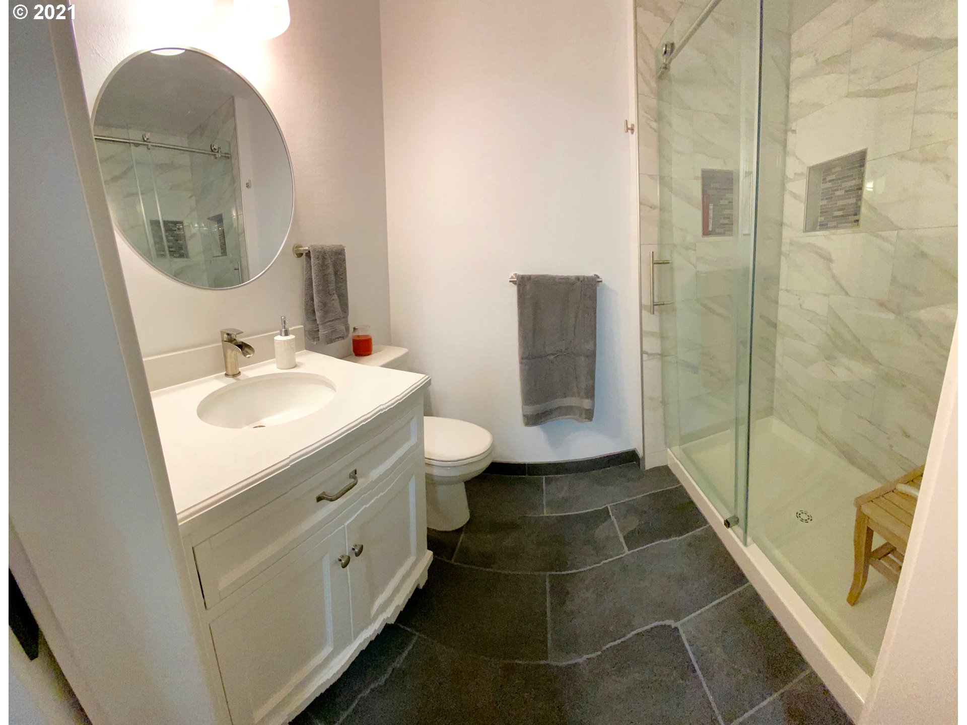 2061 Southeast Kane Avenue Gresham, OR 97080 - Photo 7 of 10