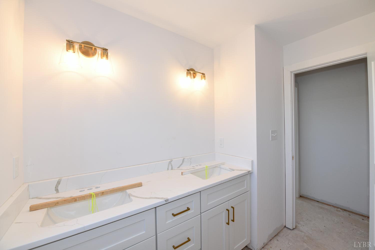 1699 Wells Road Bedford, VA 24523 - Photo 37 of 44