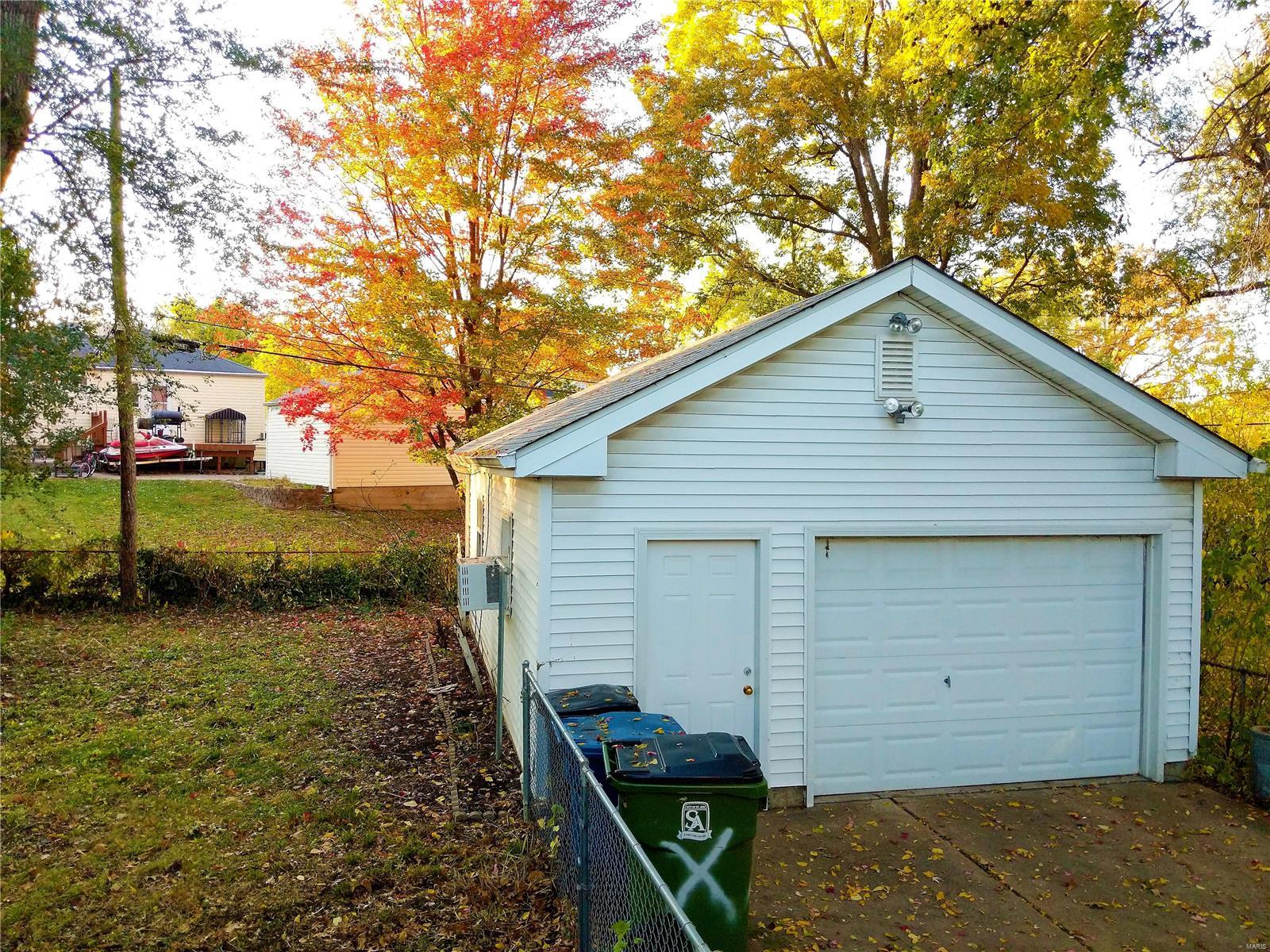 4041 Ashby Road St. Ann, MO 63074 - Photo 23 of 24