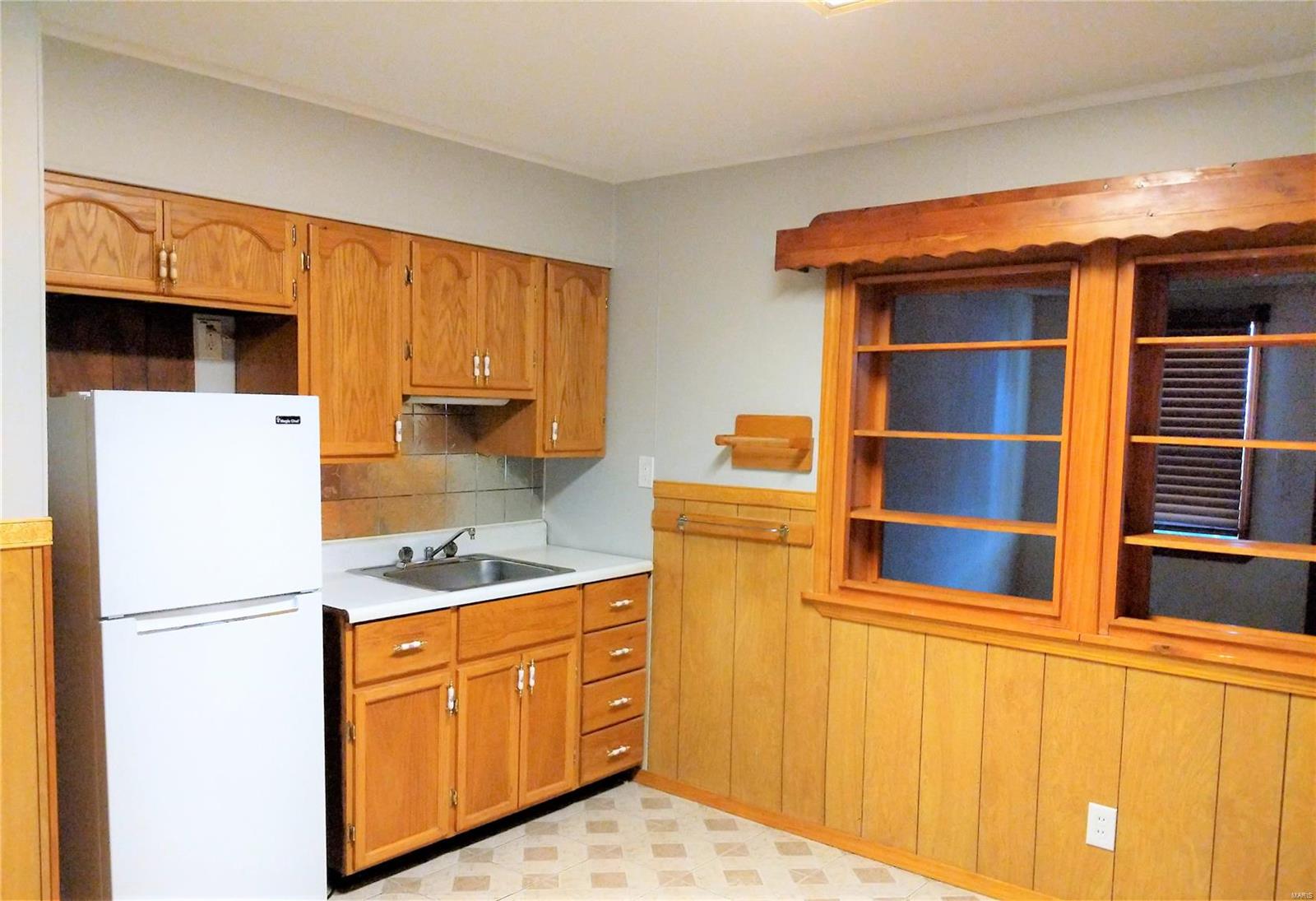 4041 Ashby Road St. Ann, MO 63074 - Photo 7 of 24